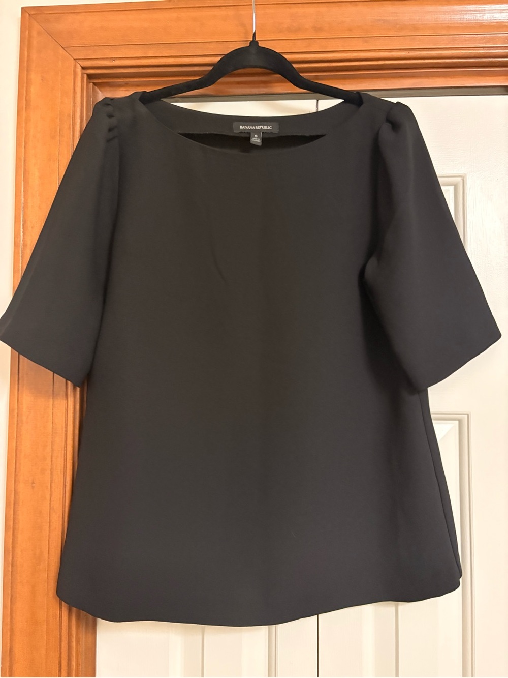 Banana Republic Black Boatneck Short Sleeve Blouse
